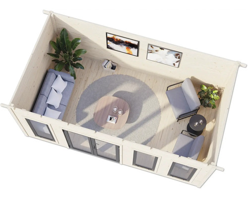 Innenansicht eines Gartenhauses mit Sofa, Sesseln, Tisch und Dekoration