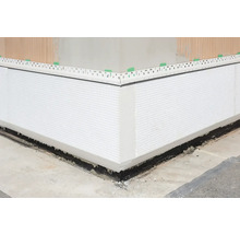 Außenwanddämmung mit Sockelputz und Eckschutzschiene