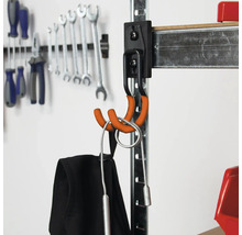 Werkzeugwand mit Halterung zur Werkzeugaufbewahrung
