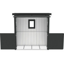 Offener Gerätehaus mit Fenster