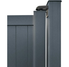 Detailansicht eines Zaunelements mit Pfosten und Befestigung