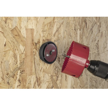 Wolfcraft Lochsäge mit Zentrierbohrer und Aufnahme an Holzplatte