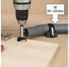 Forstnerbohrer im Einsatz mit Staubabsaugung von Wolfcraft