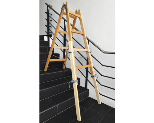 Holztreppenschutzgitter an Treppe