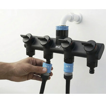 Gartenschlauchverteiler mit vier Ausgängen zur Wasserversorgung im Garten