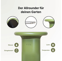 Smarter Pflanzensensor FYTA Beam mit Solarpanel, Erdsonden für Feuchtigkeit und Nährstoffe sowie Sensoren für Licht und Temperatur.