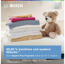 Bosch Logo. Gefaltete Wäsche und Teddybär auf Waschmaschine. Hygiene Plus Programm für keimfreie Wäsche bei 40 Grad.