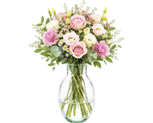 Blumenstrauß mit rosa und weißen Rosen, Nelken und Lisianthus in einer Glasvase.