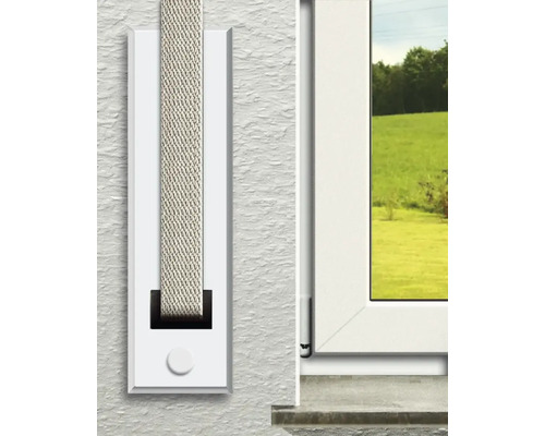 Rollladengurtwickler mit gewebtem Gurtband für die Montage an der Wand neben einem Fenster.
