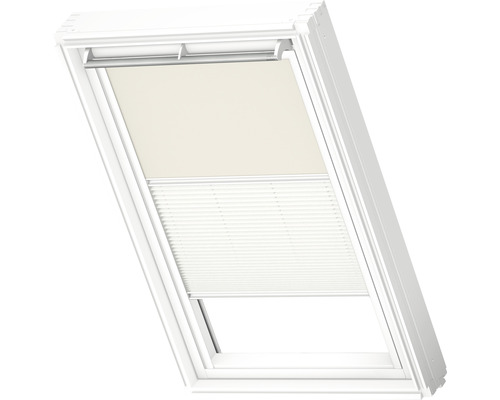 Dachfenster mit Verdunkelungsrollo und Plissee