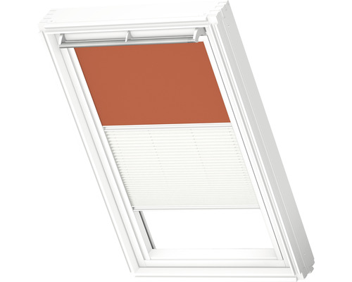 Dachfenster mit Verdunkelungsrollo und Faltstore