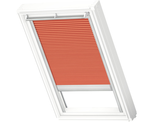 Dachfenster mit Plissee-Sichtschutz