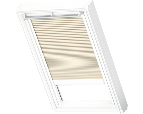 Dachfenster mit Faltstore zur Lichtregulierung