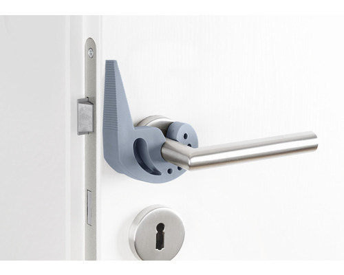 Kindersicherung am Türgriff montiert