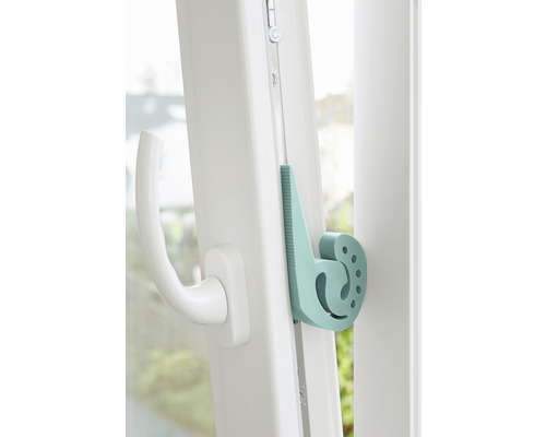 Fenster mit Fenstersicherung zur Kindersicherung