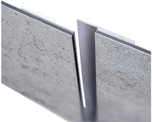 Gehrungsschneider zum Zuschneiden von Materialien in einem bestimmten Winkel