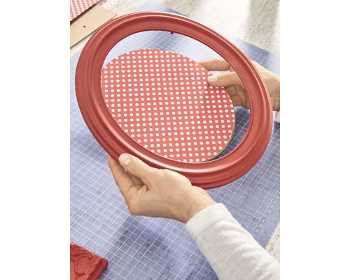 Ovale Bilderrahmen mit Papier