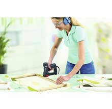 Novus Elektrotacker J-105 für Feindraht- und Flachdrahtklammern bis 14 mm und Nägel bis 16 mm