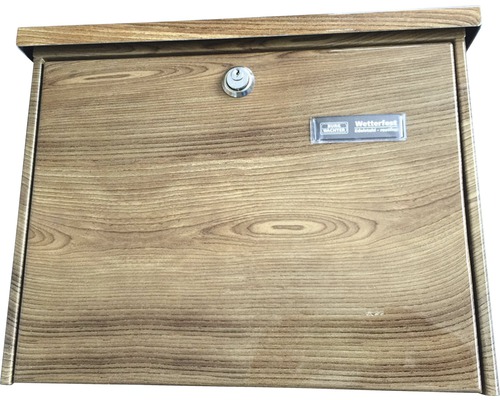 Briefkasten mit Holzoptik und Schloss