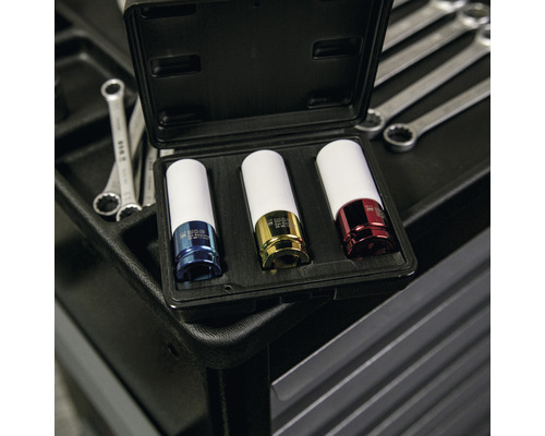 Steckschlüsselsatz mit drei Teilen in einem schwarzen Koffer
