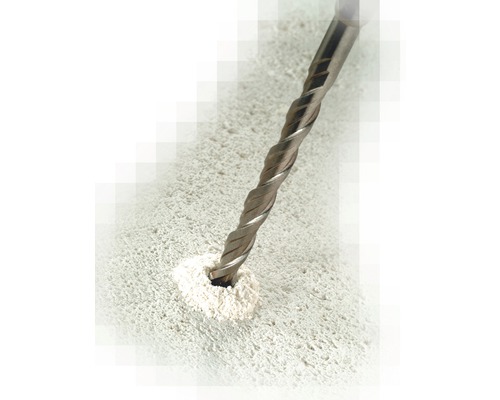 Bohrer bohrt ein Loch in eine Betonoberfläche