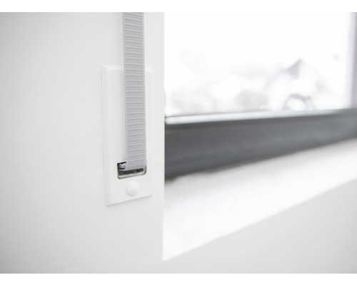 Detailansicht einer Rollladen-Gurtführung