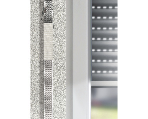 Rollladen Gurtband an Wand und Fenster