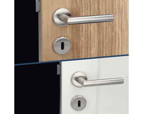 Edelstahl Türdrücker auf Holz- und Weißlacktür