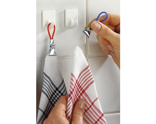 Geschirrtuchhalter mit selbstklebenden Haken und Geschirrtüchern