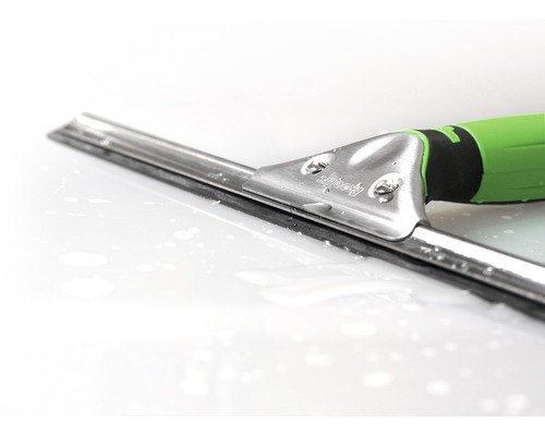 Fensterwischer mit Metallhalterung und Kunststoffgriff