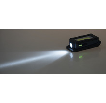 Arbeitsleuchte mit Lichtstrahl