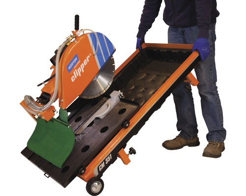 Norton Clipper Fliesenschneidmaschine CM 351 mit Person