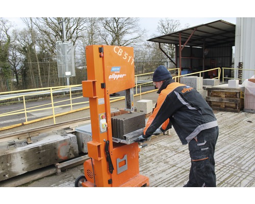Norton Clipper CB 511 Steintrennmaschine im Einsatz