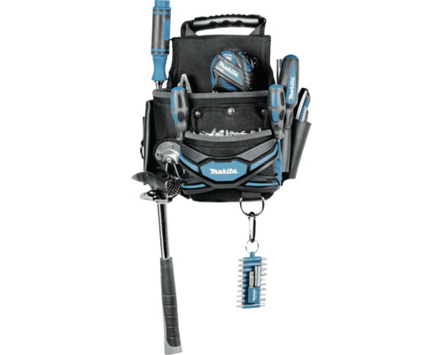 Werkzeugtasche mit verschiedenen Werkzeugen wie Hammer, Schraubendreher und Maßband der Marke Makita