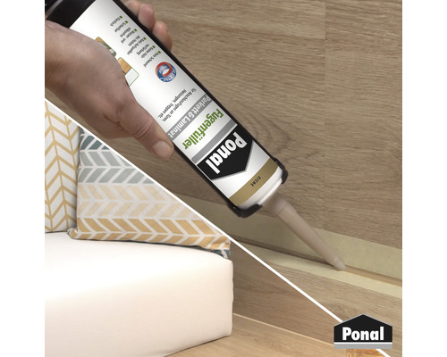 Auftragen von Ponal Fugenfüller Parkett und Laminat zur Abdichtung einer Fuge