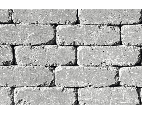 Mauer aus Betonpflastersteinen