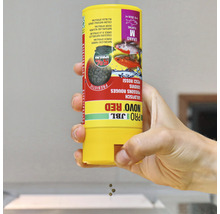 JBL Novo Red Goldfischfutter Dose in der Hand
