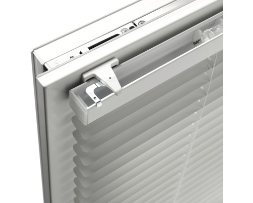 Detailansicht einer Jalousie mit Bedienelement