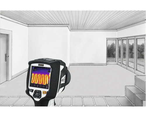Thermografiegerät zeigt Wärmeverteilung in einem Raum.