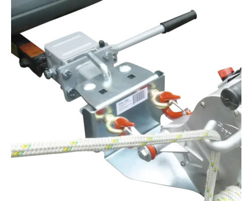 Seilwinde mit Umlenkrolle und Seil