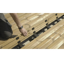 Verlegung von Terrassendielen mit Befestigungsclips