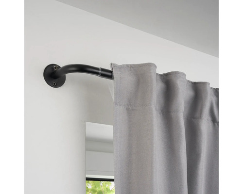 Gardinenstange gebogen mit Vorhang