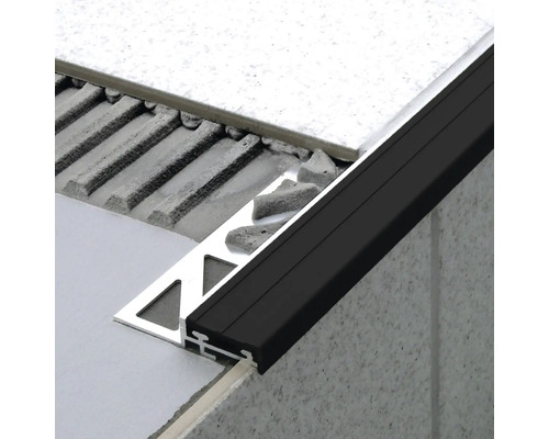 Fliesenabschluss Profil mit Fliesen