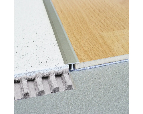 Bodenbelagsprofil zwischen zwei verschiedenen Bodenbelägen