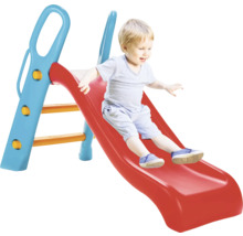 Kinderrutsche mit Kind