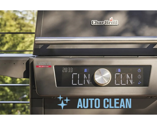 Char-Broil Logo. Detailansicht eines Gasgrills mit digitaler Anzeige und Auto Clean Funktion.