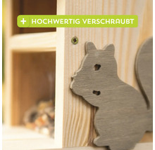 Detailansicht eines hochwertig verschraubten Eichhörnchenhauses aus Holz
