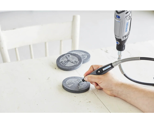 Dremel Multifunktionswerkzeug mit Flexwelle zum Gravieren von Untersetzern