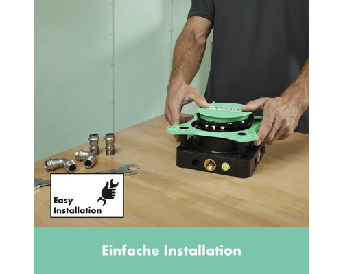 Installation einer Verteilerstation für Sanitäranlagen