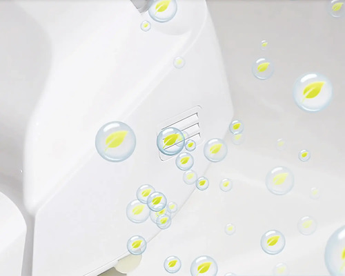 Blick auf einen Luftbefeuchter mit Symbolen von Blättern in Seifenblasen.